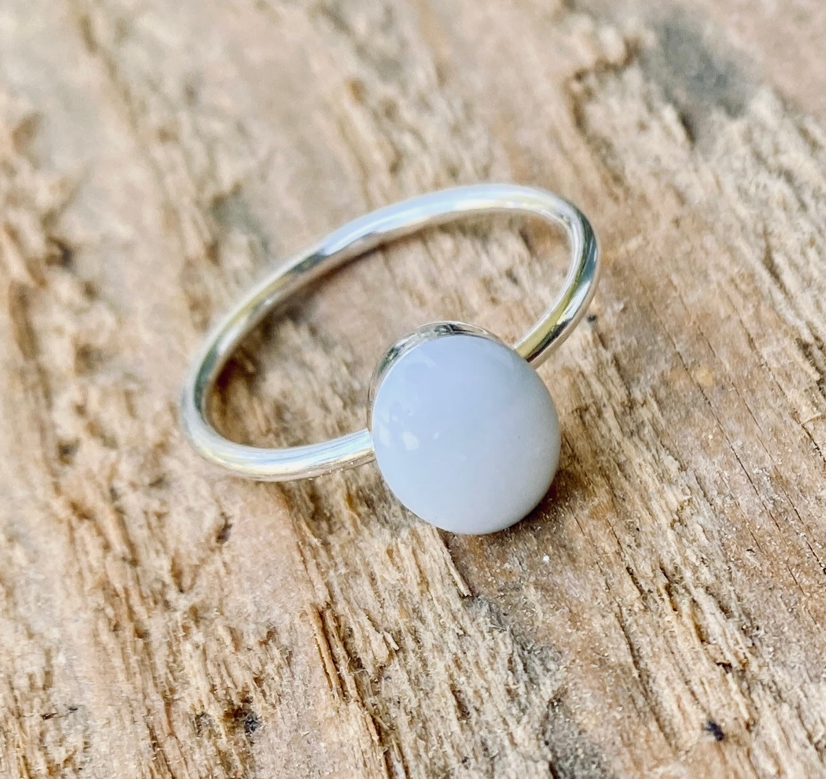 Oval Elegance